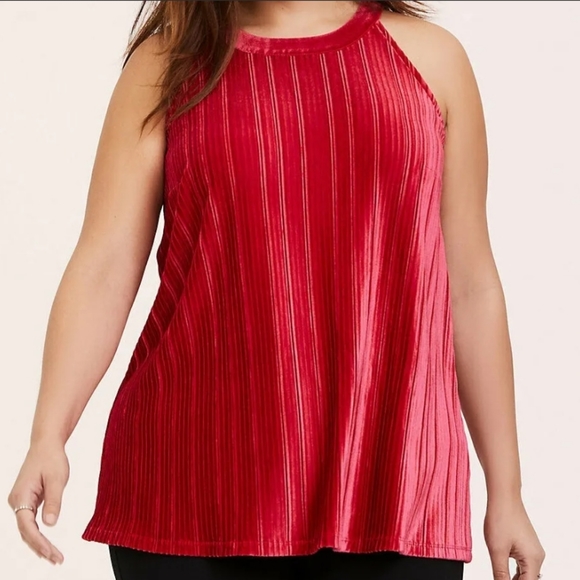 NWT TORRID Red Velvet Pleated High Neck Flowy Halter Top Sz. 5X / 28 - Picture 3 of 14